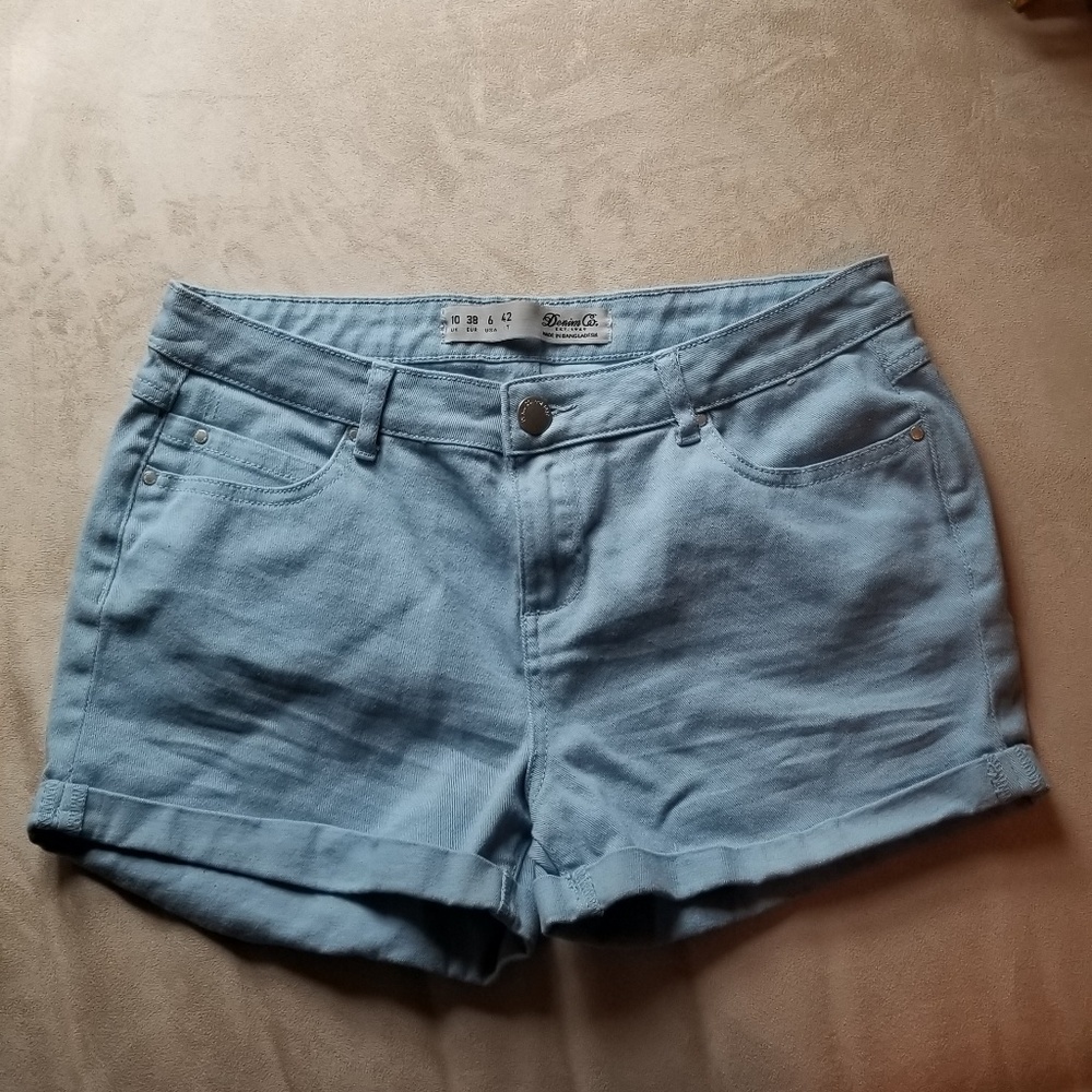 American Co. Shorts